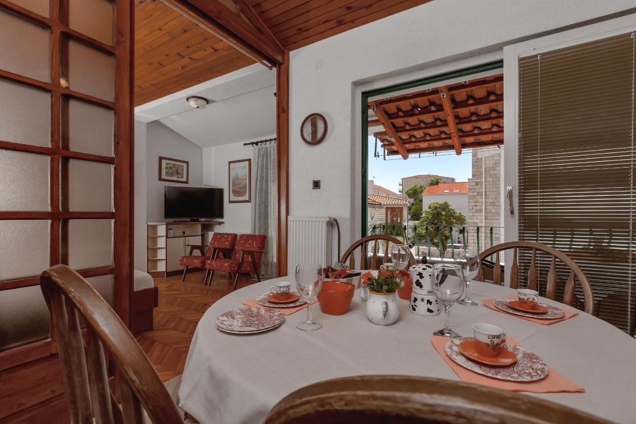 Apartments Carmen Makarska Bagian luar foto